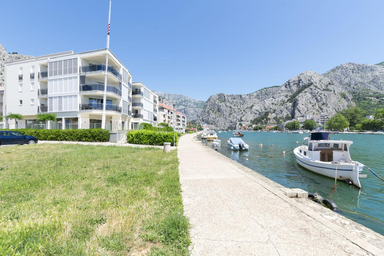 Apartment Ivanka Omiš Kültér fotó