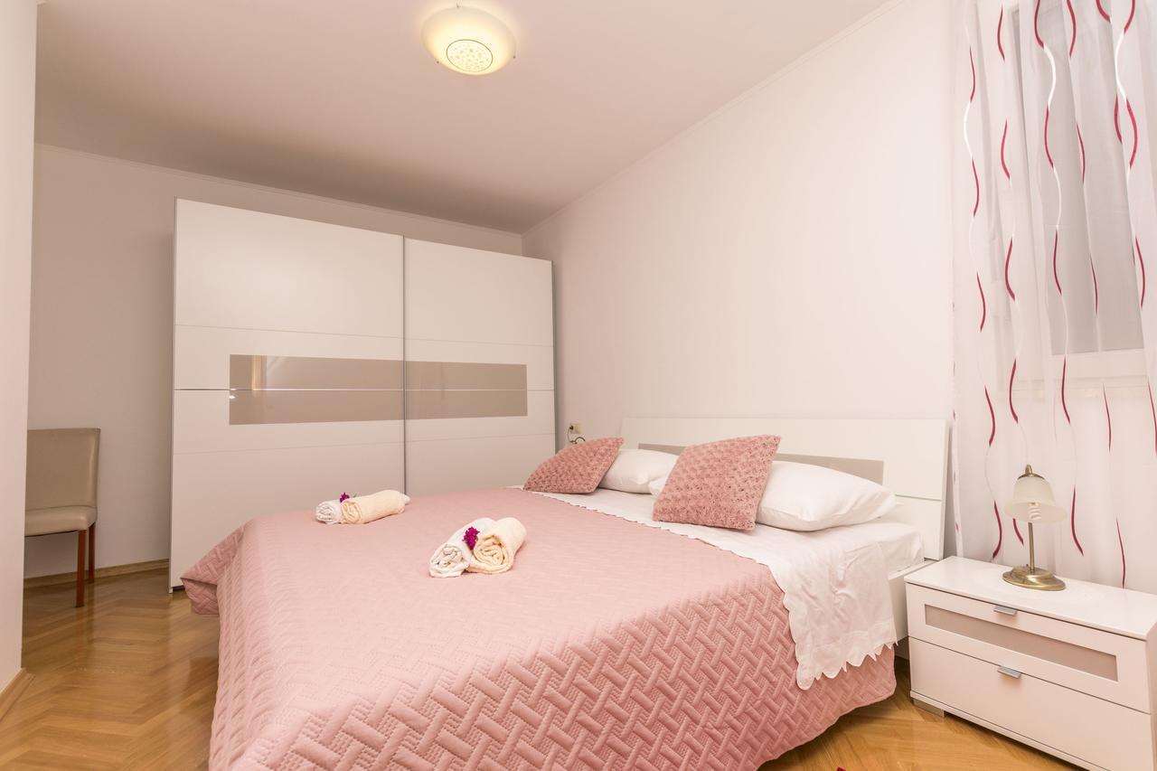 Apartment Ivanka Omiš Kültér fotó