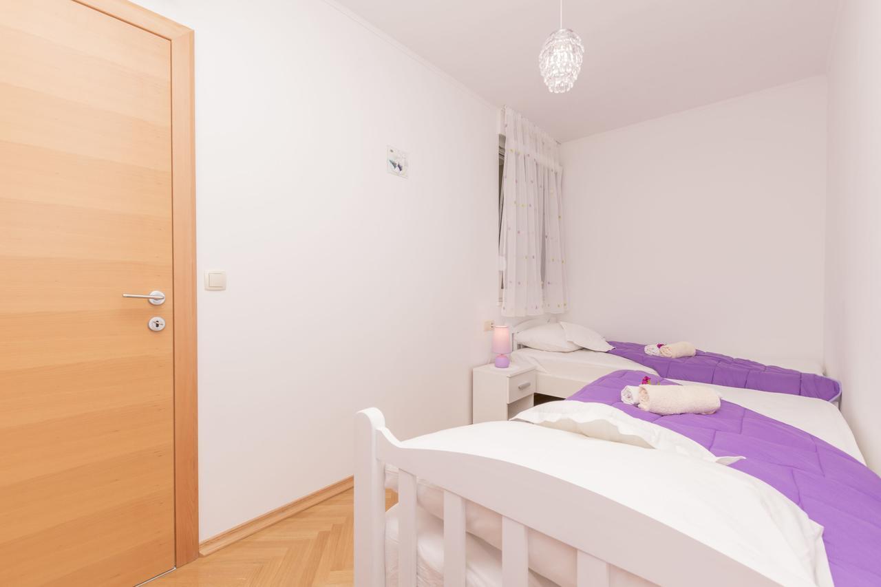 Apartment Ivanka Omiš Kültér fotó